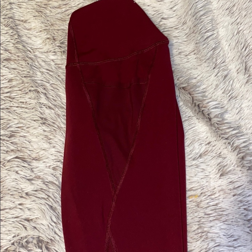 Old Navy elevate legging - Picture 2 of 4